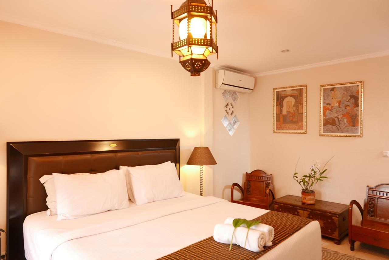 Ciwulan 36 Guest House Bandung Exterior foto
