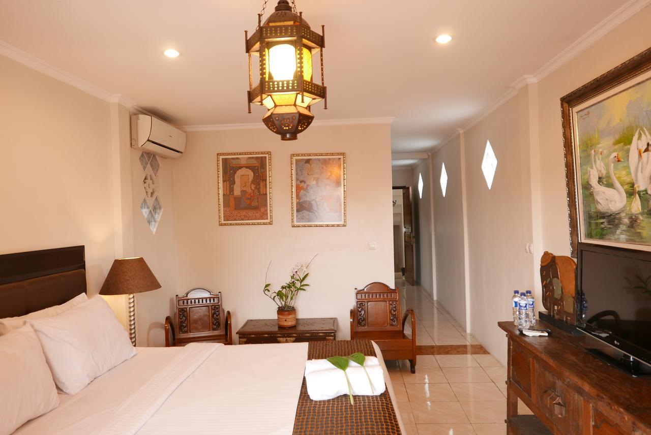 Ciwulan 36 Guest House Bandung Exterior foto